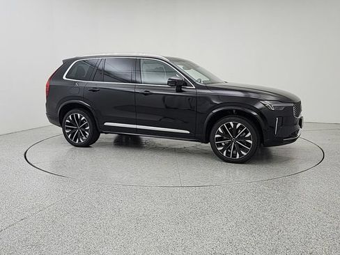 New 2026 Volvo XC90 B6 Plus w/ Protection Package Premier AWD/4WD image 3