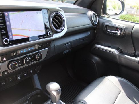 Used 2023 Toyota Tacoma Limited w/ Nightshade Package AWD/4WD image 15