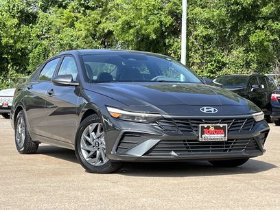 Used 2024 Hyundai Elantra SEL