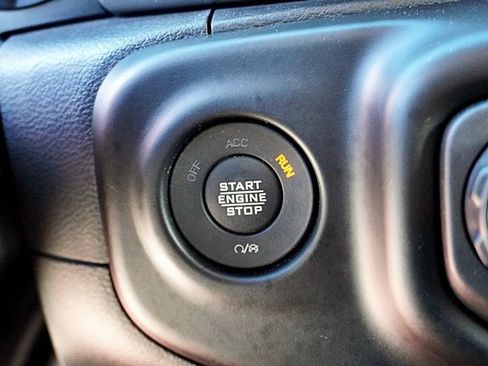 Certified 2022 Jeep Wrangler Sport image 23