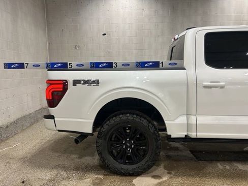 Used 2024 Ford F150 Platinum w/ FX4 Off-Road Package image 30