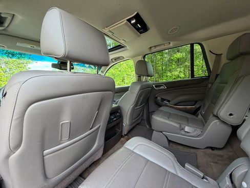 Used 2015 GMC Yukon Denali w/ Open Road Package RWD image 18
