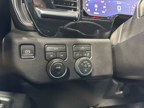 Certified 2026 Chevrolet Silverado 1500 RST w/ RST Select Package AWD/4WD image 24