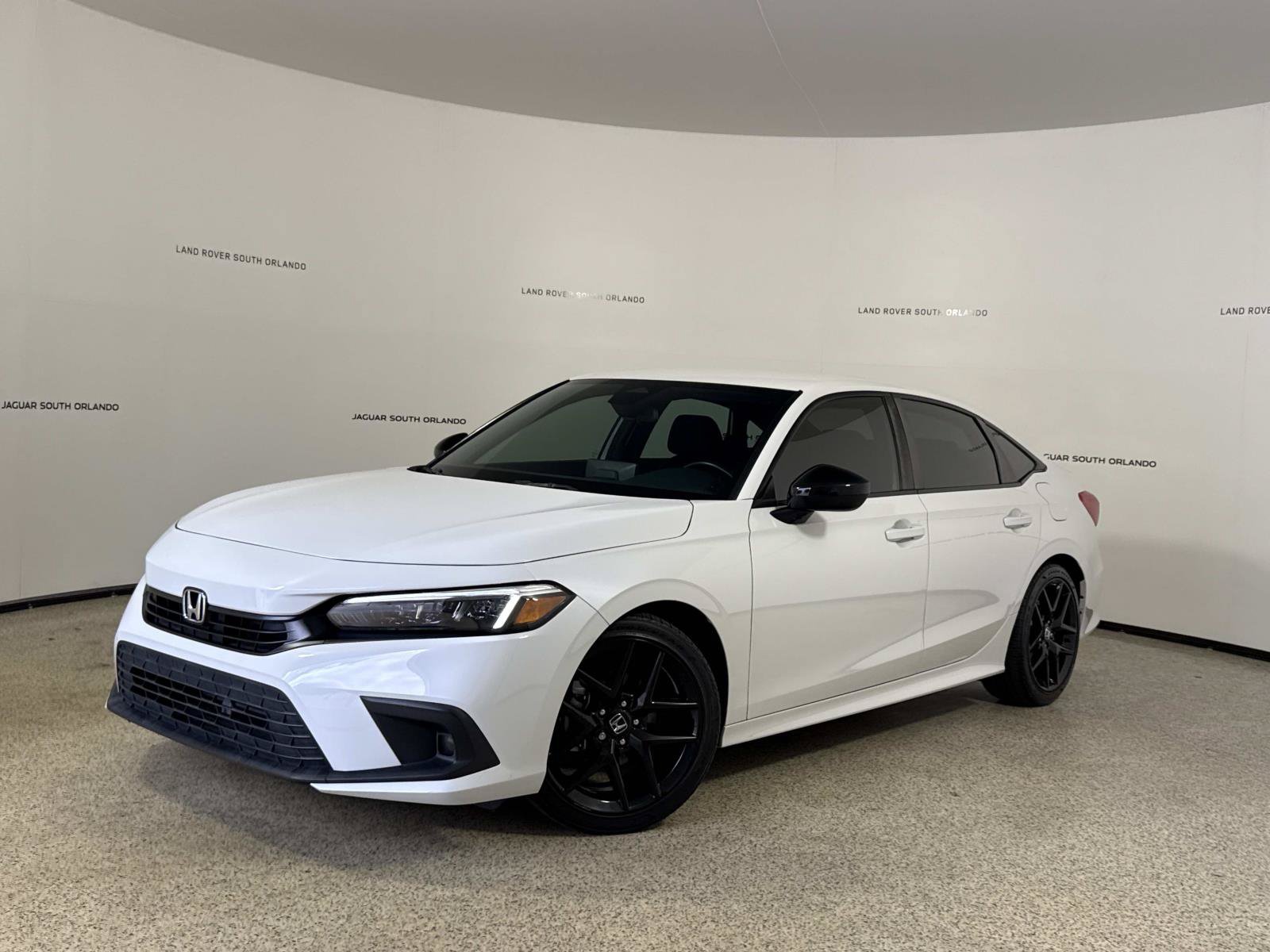 Used 2024 Honda Civic Sport image 1