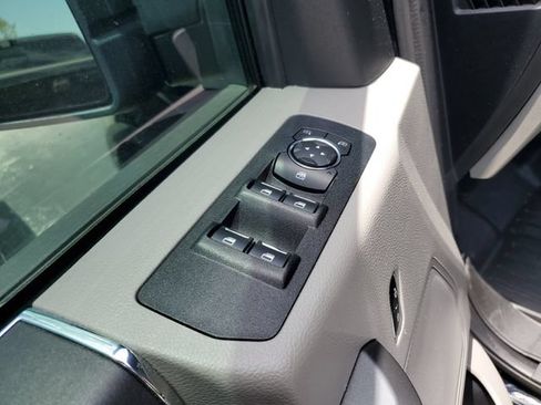 Used 2018 Ford F150 XLT RWD image 17