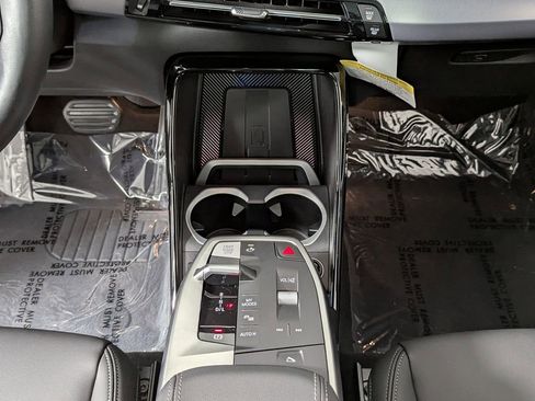 Used 2025 BMW X1 xDrive28i w/ Technology Package AWD/4WD image 39