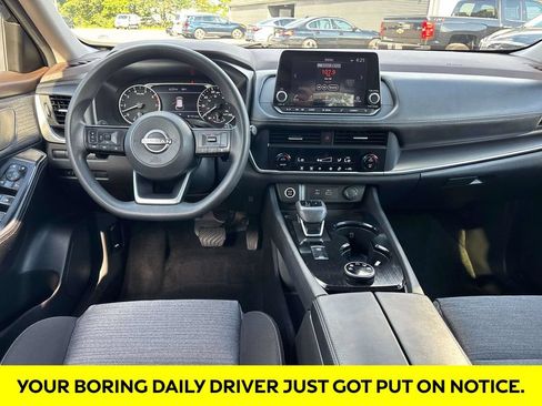Used 2023 Nissan Rogue SV AWD/4WD image 12