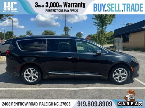 Used 2020 Chrysler Pacifica Limited FWD image 6