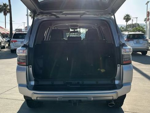 Used 2019 Toyota 4Runner TRD Off-Road Premium AWD/4WD image 25