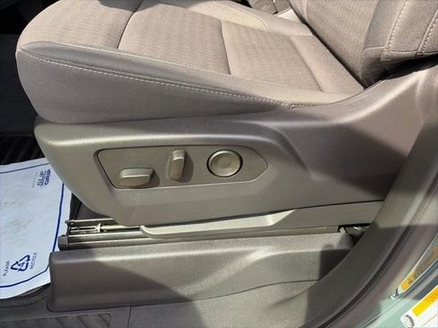 Used 2026 Chevrolet Silverado 1500 Custom Trail Boss w/ Turbomax Blackout Package AWD/4WD image 12