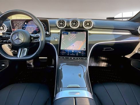 Used 2025 Mercedes-Benz CLE 300 4MATIC Coupe image 16