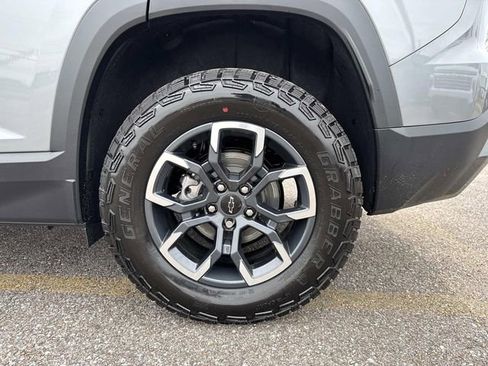 New 2026 Chevrolet Equinox ACTIV AWD/4WD image 17