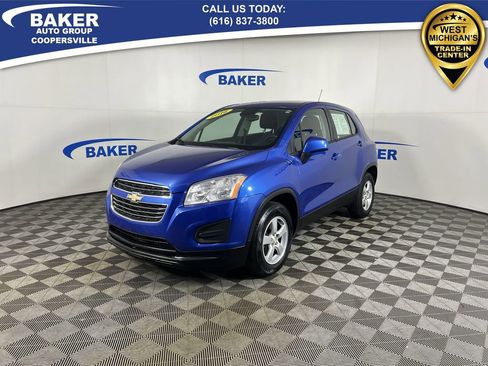 Used 2016 Chevrolet Trax LS w/ LPO, Cargo Package image 1