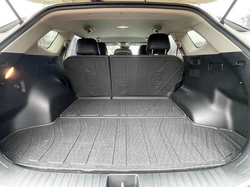 Used 2023 Kia Sportage EX image 16