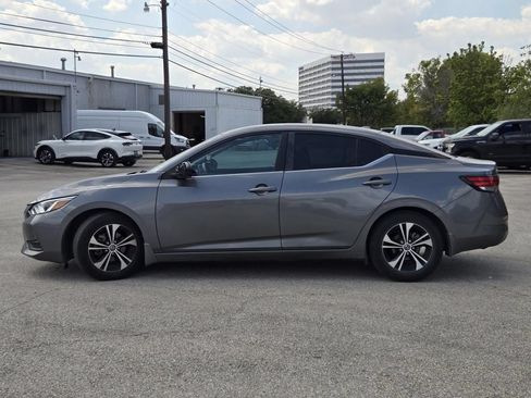 Certified 2021 Nissan Sentra SV FWD image 4