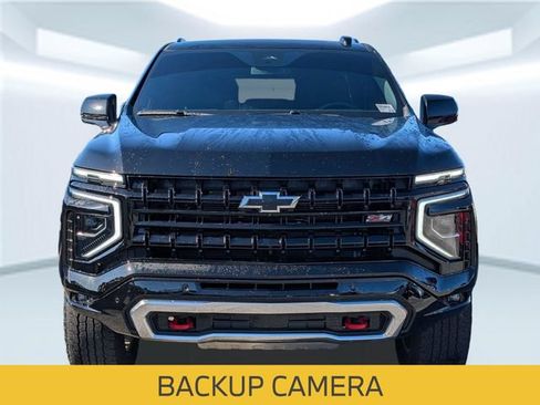 Used 2025 Chevrolet Tahoe Z71 w/ Comfort Package AWD/4WD image 10
