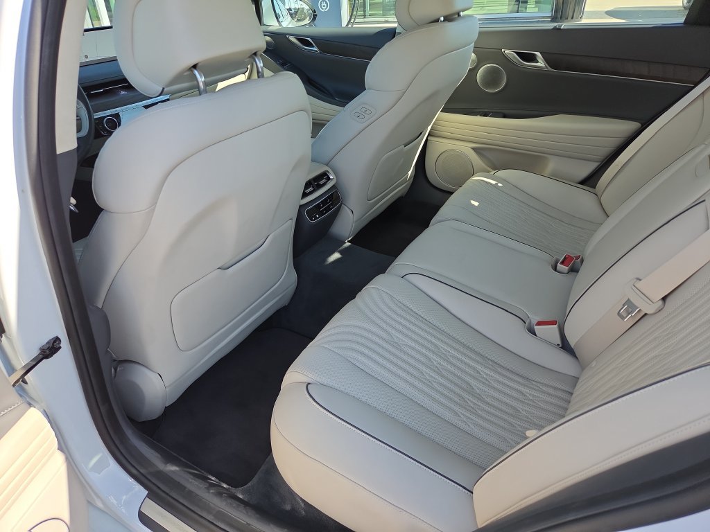 Used 2021 Genesis G80 3.5T w/ Prestige Package RWD image 29
