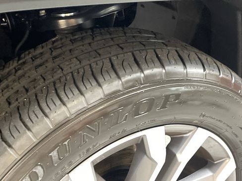 Used 2025 Toyota 4Runner Limited image 12