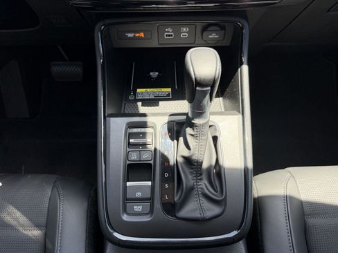 Used 2024 Honda CR-V EX-L image 26