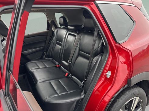 Used 2022 Nissan Rogue SL w/ SL Premium Package image 29