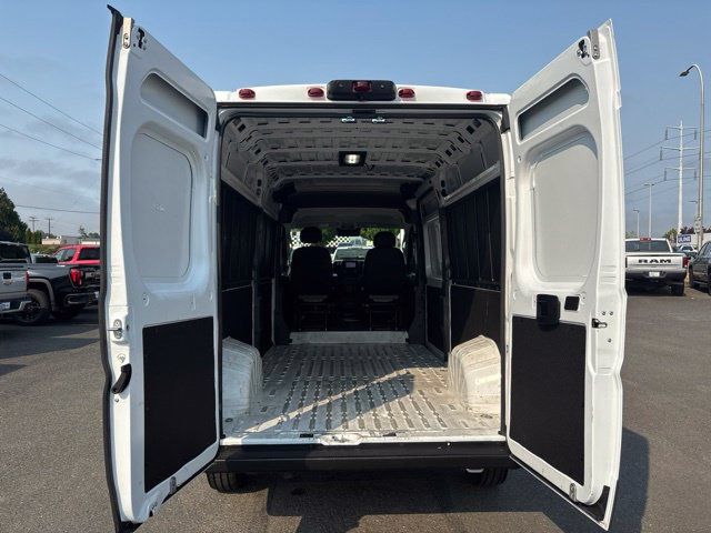 Used 2025 RAM ProMaster 2500 w/ Convenience Group FWD image 25