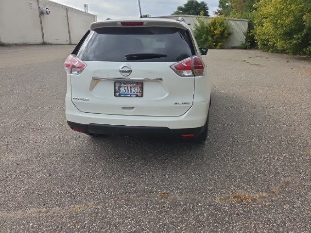 Used 2015 Nissan Rogue SL w/ SL Premium Package AWD/4WD image 11