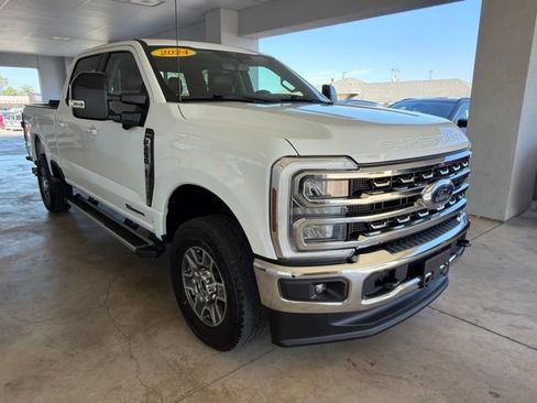 Used 2024 Ford F250 Lariat AWD/4WD image 9
