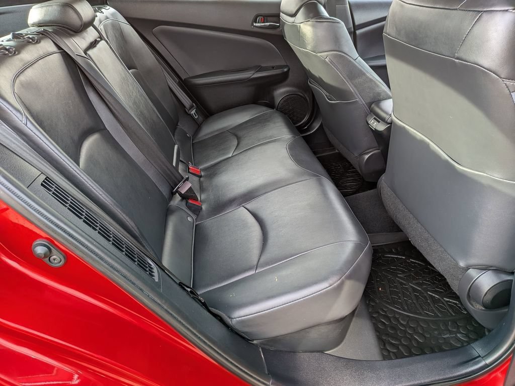 Used 2020 Toyota Prius Prime Limited FWD image 17