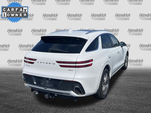 Used 2024 Genesis GV70 2.5T w/ Select Package AWD/4WD image 10