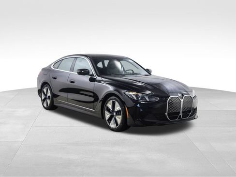 Used 2026 BMW i4 xDrive40i w/ Premium Package image 7