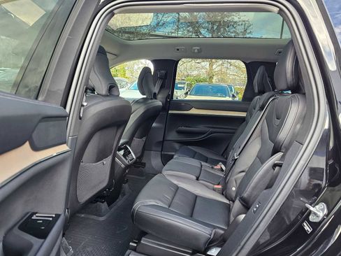 Used 2025 Volvo EX90 Ultra image 20
