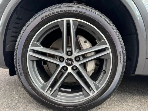 Used 2022 Audi Q5 e Premium Plus w/ Premium Plus Package AWD/4WD image 20