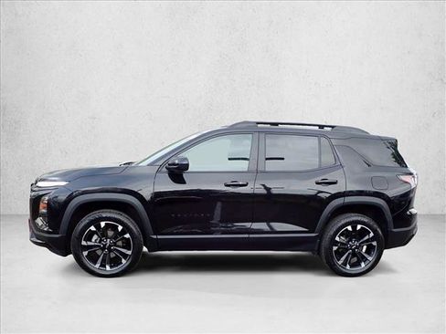 Used 2025 Chevrolet Equinox RS AWD/4WD image 2