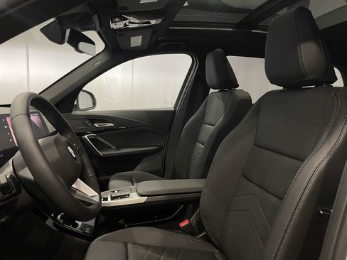 New 2026 BMW X1 xDrive28i w/ Technology Package AWD/4WD image 8