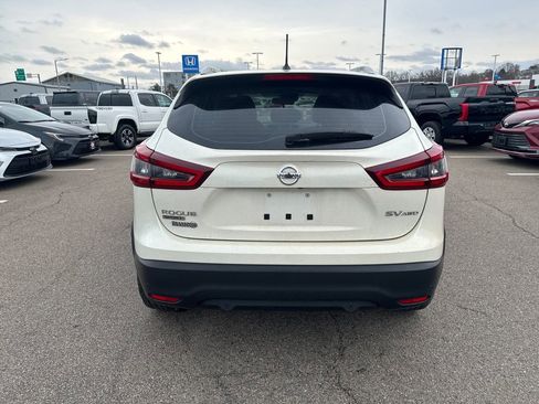 Used 2020 Nissan Rogue Sport SV w/ All-Weather Package image 6