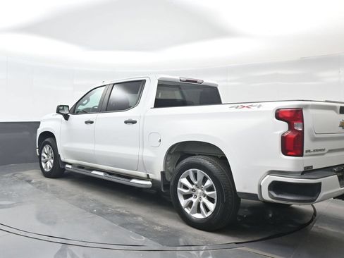 Used 2022 Chevrolet Silverado 1500 Custom AWD/4WD image 4