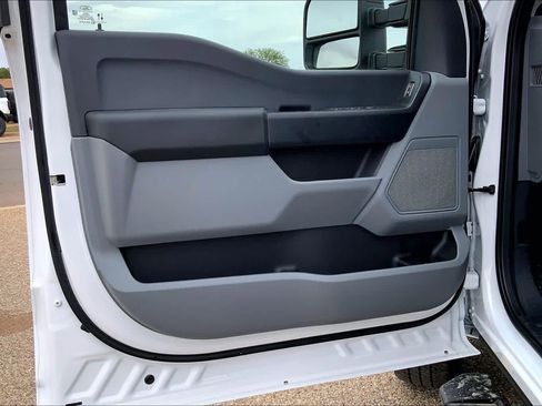 New 2026 Ford F250 XL AWD/4WD image 10