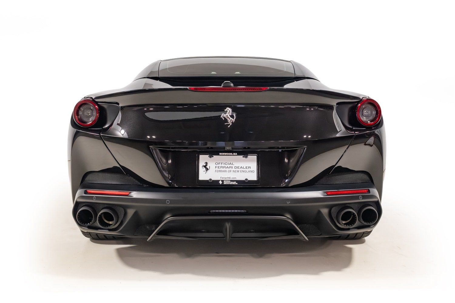 Used 2019 Ferrari Portofino RWD image 5
