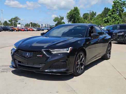 Used 2023 Acura TLX Type S image 3