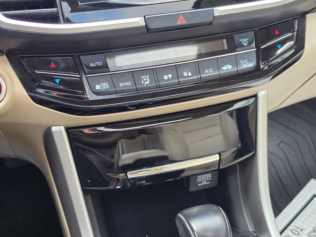 Used 2017 Honda Accord EX-L image 28