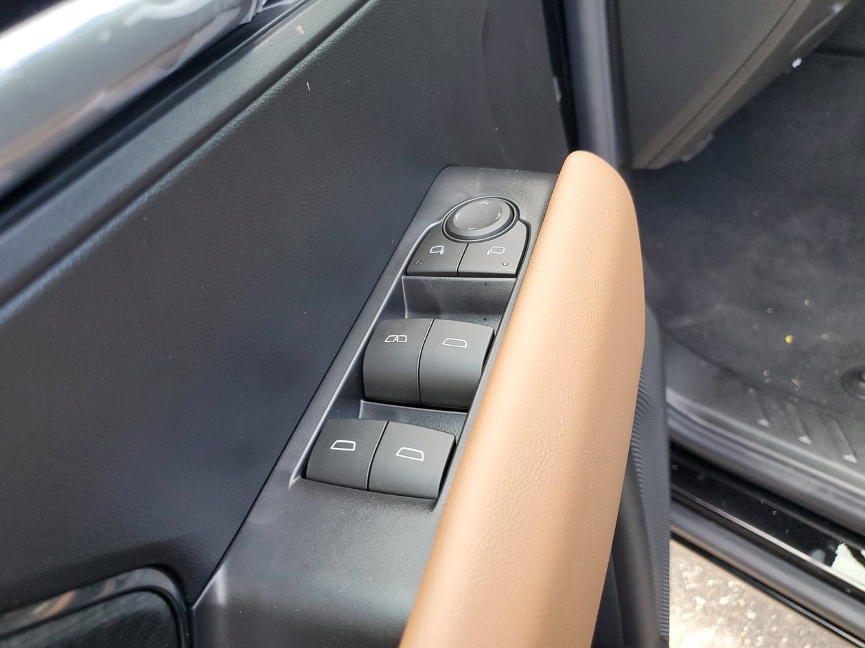 New 2026 GMC Canyon AT4 AWD/4WD image 18