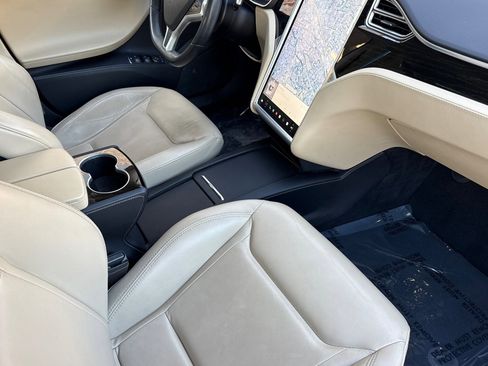 Used 2016 Tesla Model S 75 image 31