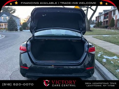 Used 2025 Nissan Sentra SV image 10