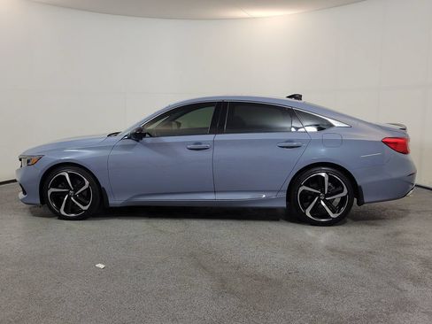 Used 2022 Honda Accord Sport image 4