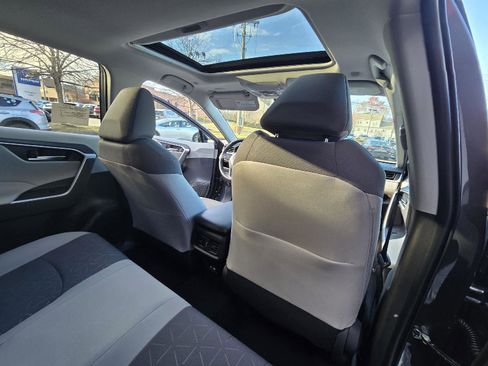 New 2025 Toyota RAV4 XLE image 16