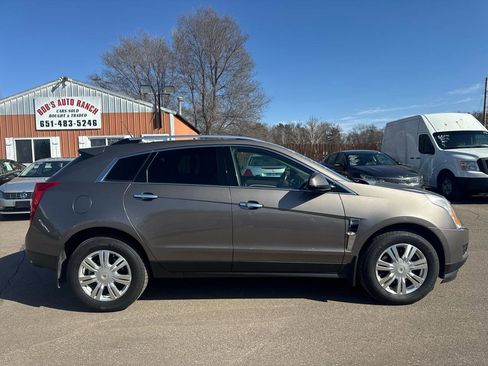 Used 2011 Cadillac SRX Luxury image 4