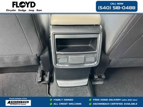 Used 2023 Subaru Forester AWD/4WD image 25