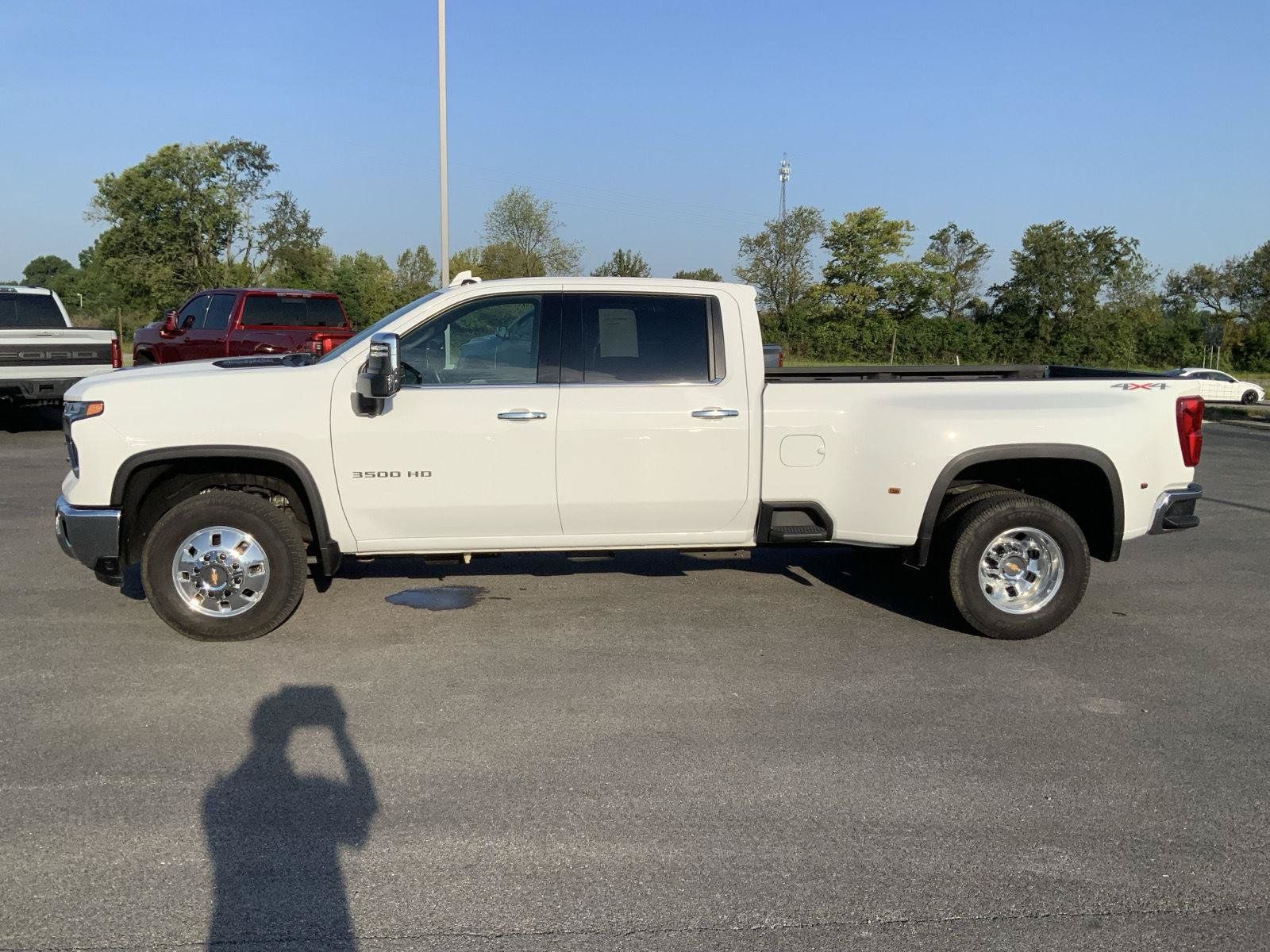 Used 2025 Chevrolet Silverado 3500 LTZ w/ LTZ Plus Package AWD/4WD image 8