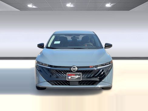 New 2026 Nissan Sentra SR w/ Floor Mat Package FWD image 6