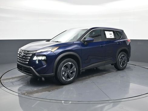 New 2026 Nissan Rogue SV w/ Cold Weather Package image 3